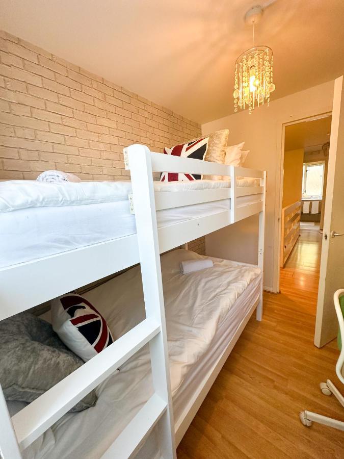 36 O'Leary Square Διαμέρισμα Λονδίνο Εξωτερικό φωτογραφία