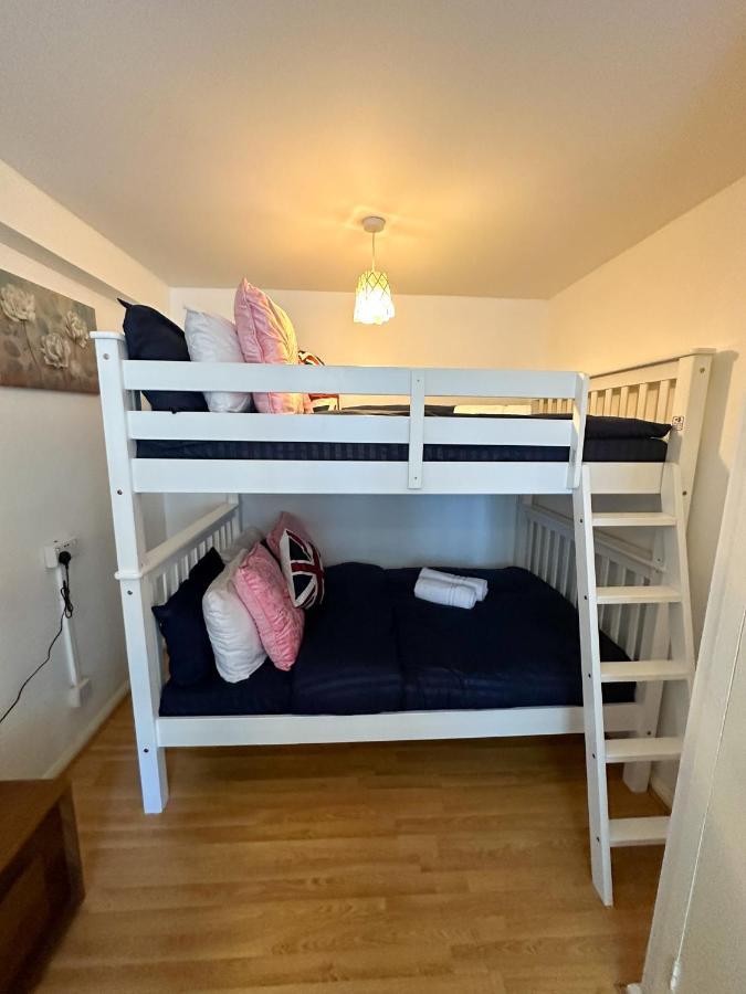 36 O'Leary Square Διαμέρισμα Λονδίνο Εξωτερικό φωτογραφία