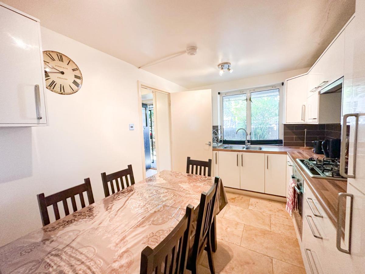 36 O'Leary Square Διαμέρισμα Λονδίνο Εξωτερικό φωτογραφία