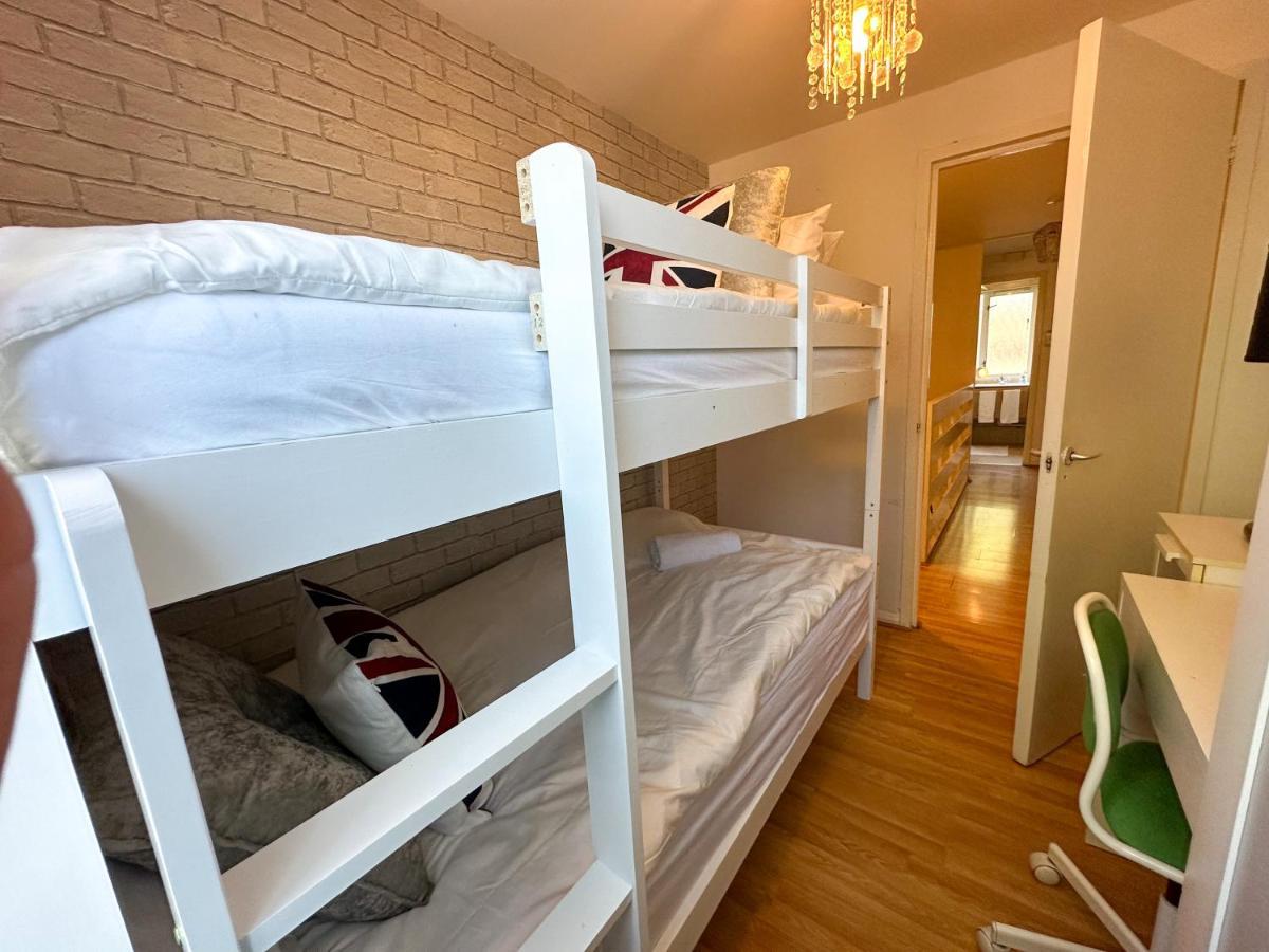 36 O'Leary Square Διαμέρισμα Λονδίνο Εξωτερικό φωτογραφία