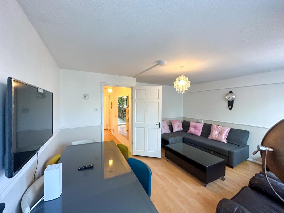 36 O'Leary Square Διαμέρισμα Λονδίνο Εξωτερικό φωτογραφία